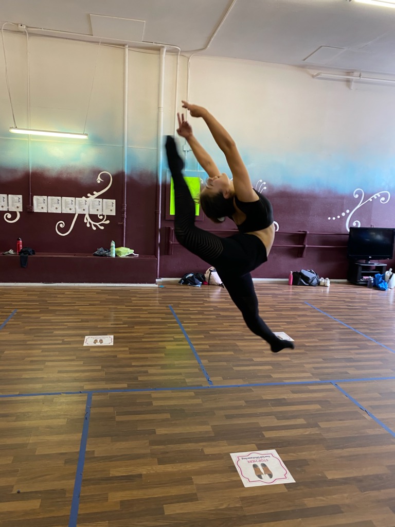 Free Flight Dance Co. | 4942 Chisholm St, Delta, BC V4K 3X2, Canada | Phone: (604) 946-8586