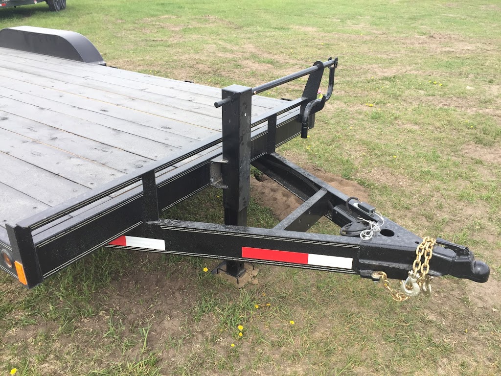 F.M. Trailer World | 253029 AB-534, Vulcan, AB T0L 2B0, Canada | Phone: (403) 485-2616