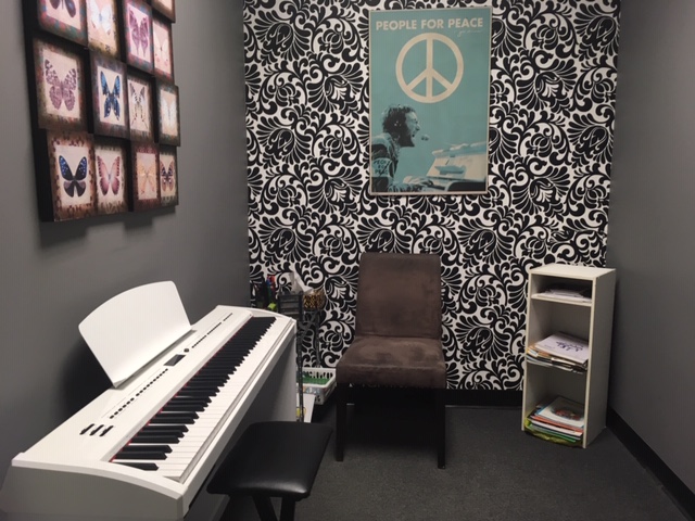 Pine Cone Music Studio | 360 Guelph St, Georgetown, ON L7G 4B5, Canada | Phone: (905) 873-1000