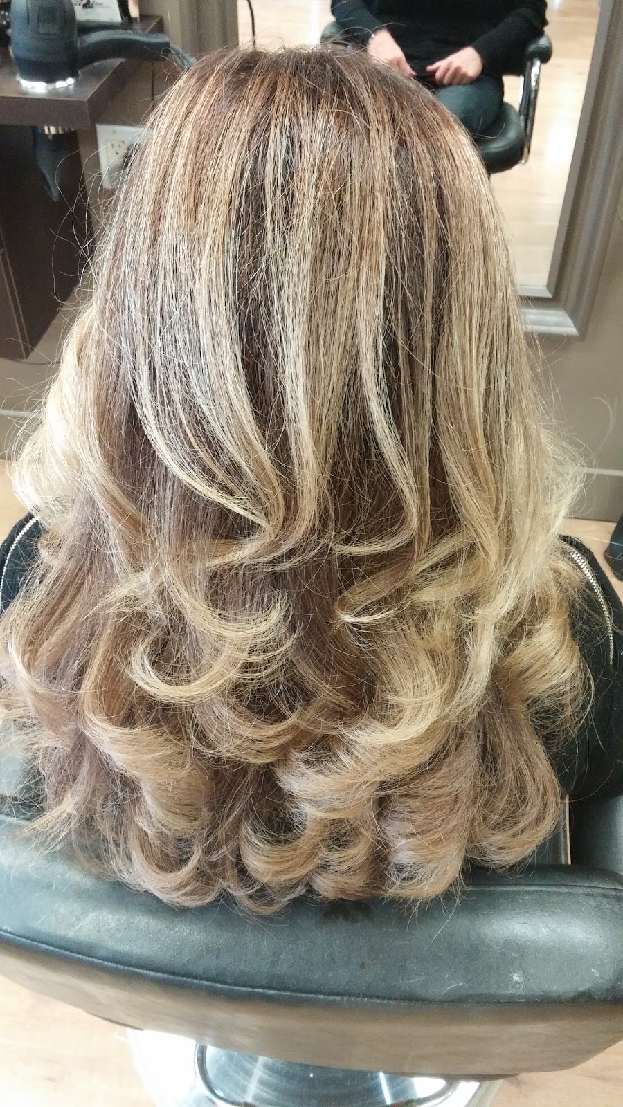 Studio 2 Hair Design Inc | 5293 Hwy 7, Markham, ON L3P 7M7, Canada | Phone: (905) 471-0110