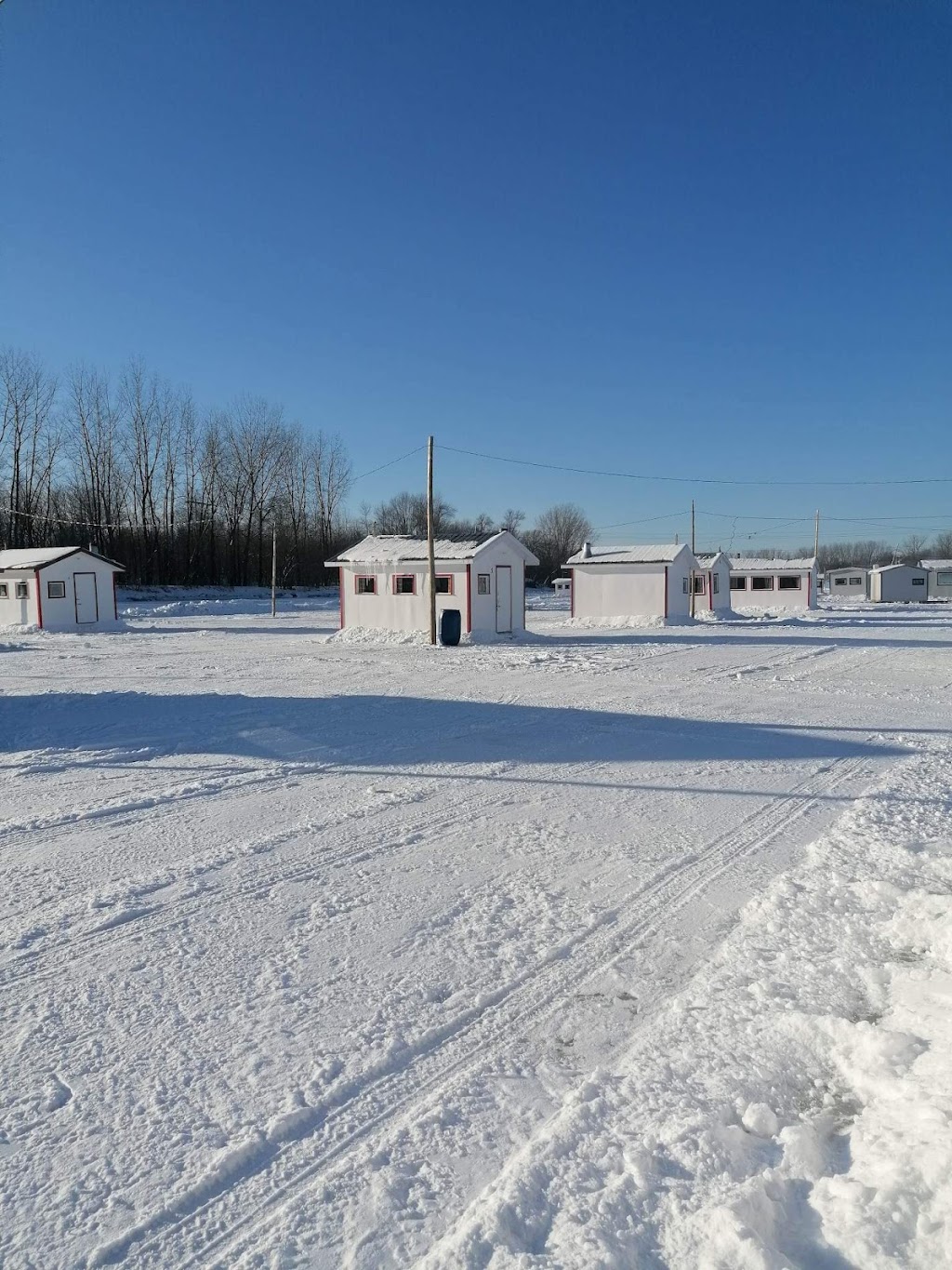 Pourvoirie des Chenaux de La Pérade | Ste-Anne-de, 760 Mnt de lEnseigne, La Pérade, QC G0X 2J0, Canada | Phone: (418) 325-2996