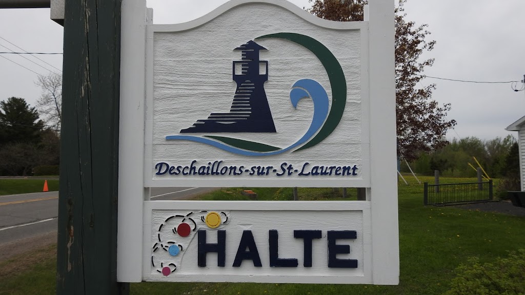 Halte Fenetre sur le Fleuve | 2005 QC-132, Deschaillons-sur-Saint-Laurent, QC G0S 1G0, Canada