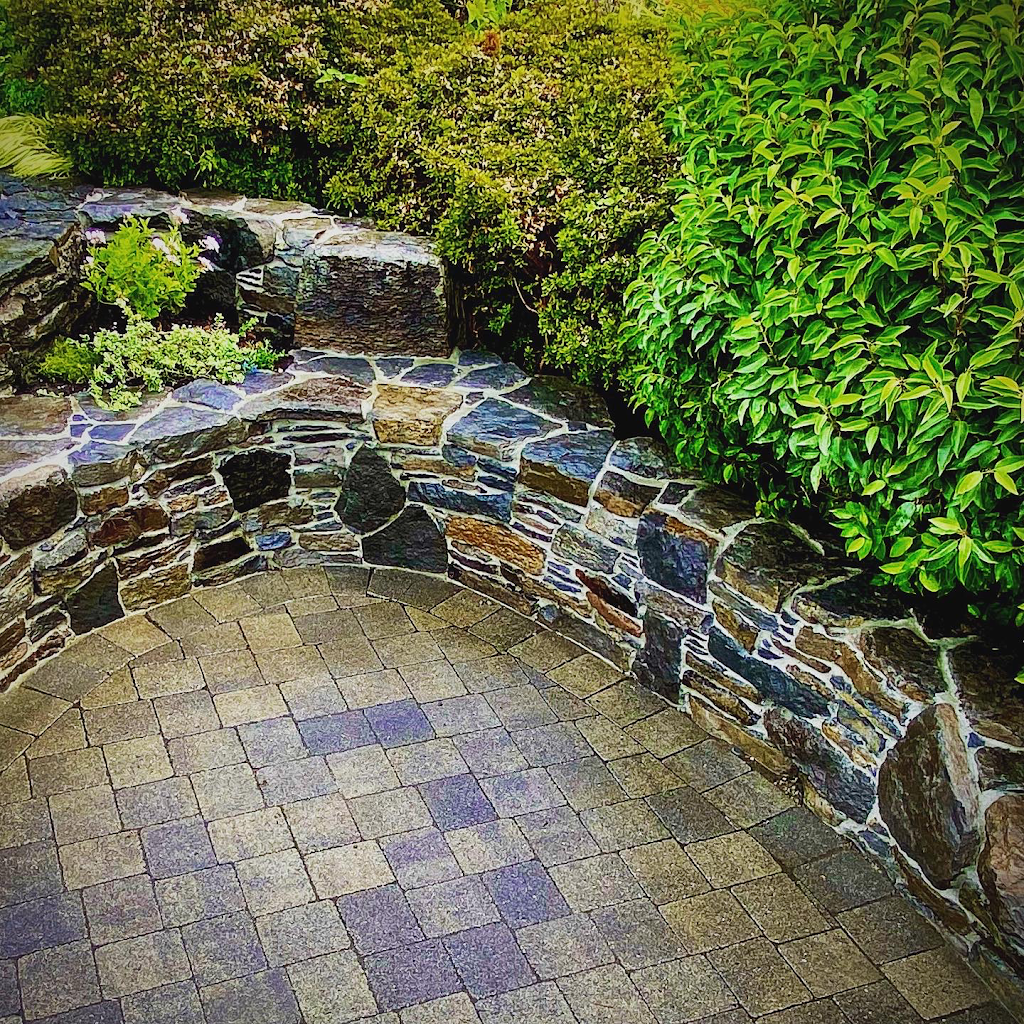 Blue Bear Landscape Construction | 711 Braemar Rd E, North Vancouver, BC V7N 4G1, Canada | Phone: (778) 238-3436