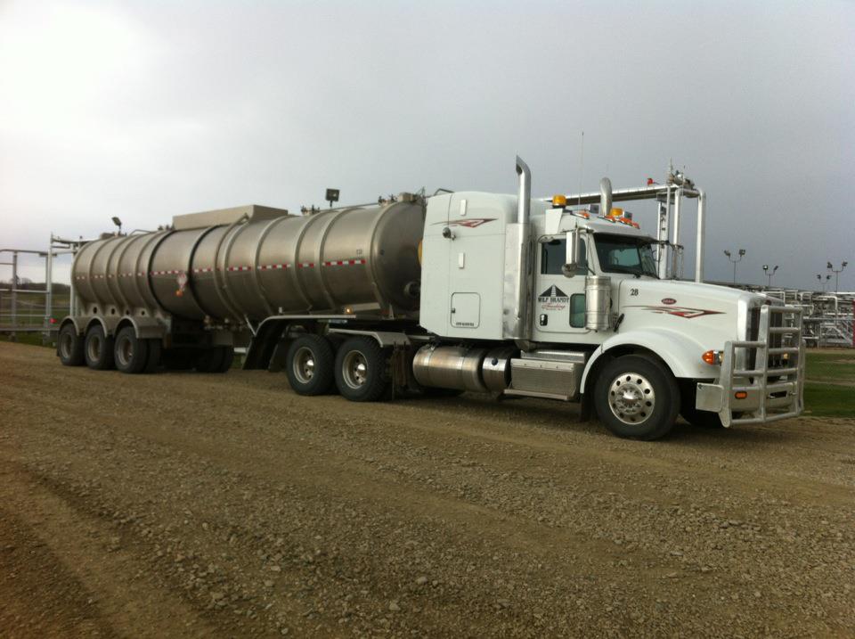 Wilf Brandt Trucking Ltd. | 48176 AB-770, Warburg, AB T0C 2T0, Canada | Phone: (780) 848-7668