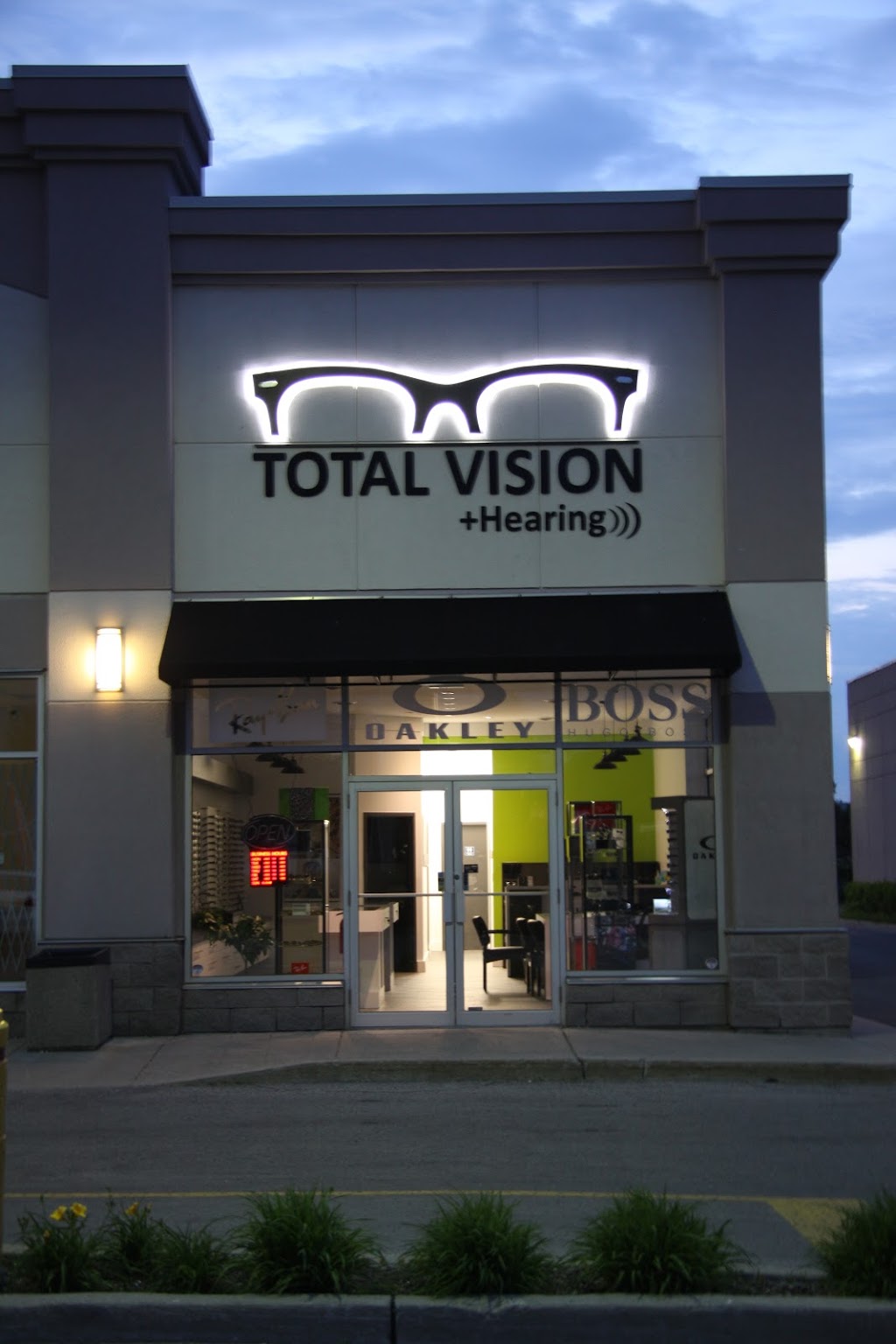 Total Vision And Hearing | 803 Golf Links Rd #2, Ancaster, ON L9K 1L5, Canada | Phone: (905) 648-2208