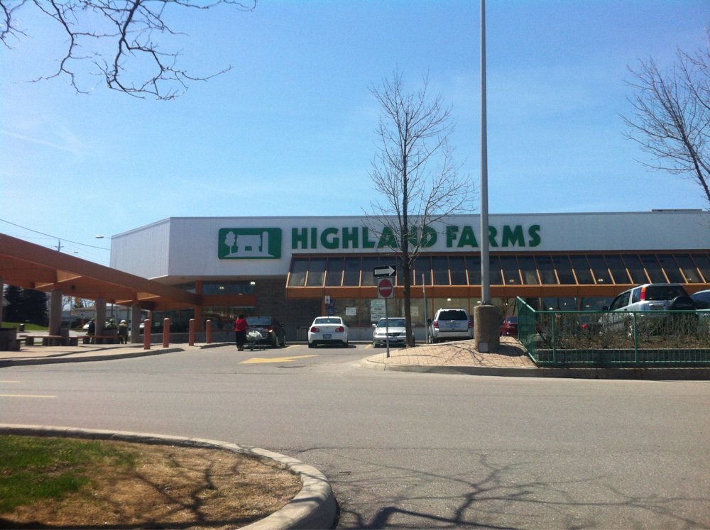 Highland Farms | 850 Ellesmere Rd, Scarborough, ON M1P 2W5, Canada | Phone: (416) 298-1999