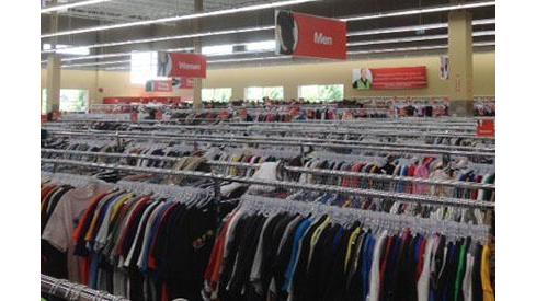 Value Village | 1135 Tanaka Ct Suite 110, New Westminster, BC V3M 0A6, Canada | Phone: (604) 540-0400