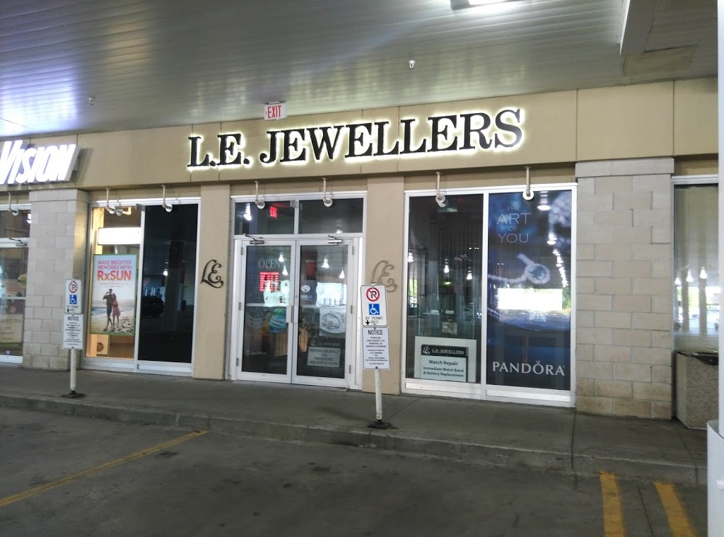 Swarovski Toronto at L.E.Jewellers | 1015 Lake Shore Blvd E, Toronto, ON M4M 1B3, Canada | Phone: (416) 461-4494