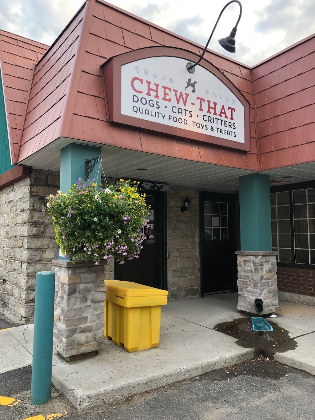 Chew-That | 12 Mill St, Almonte, ON K0A 1A0, Canada | Phone: (613) 461-1610