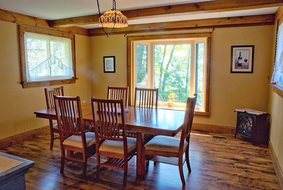 Seymour Point Cottage | 293 Woodland Estates Rd, Campbellford, ON K0L 1L0, Canada | Phone: (705) 632-1405