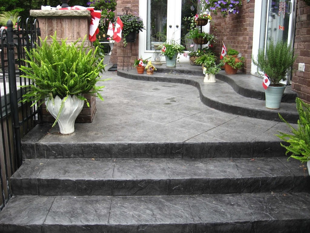 Hardscape Patterned Walkways | 76 Burgon Pl, Aurora, ON L4G 7Y2, Canada | Phone: (905) 392-9892