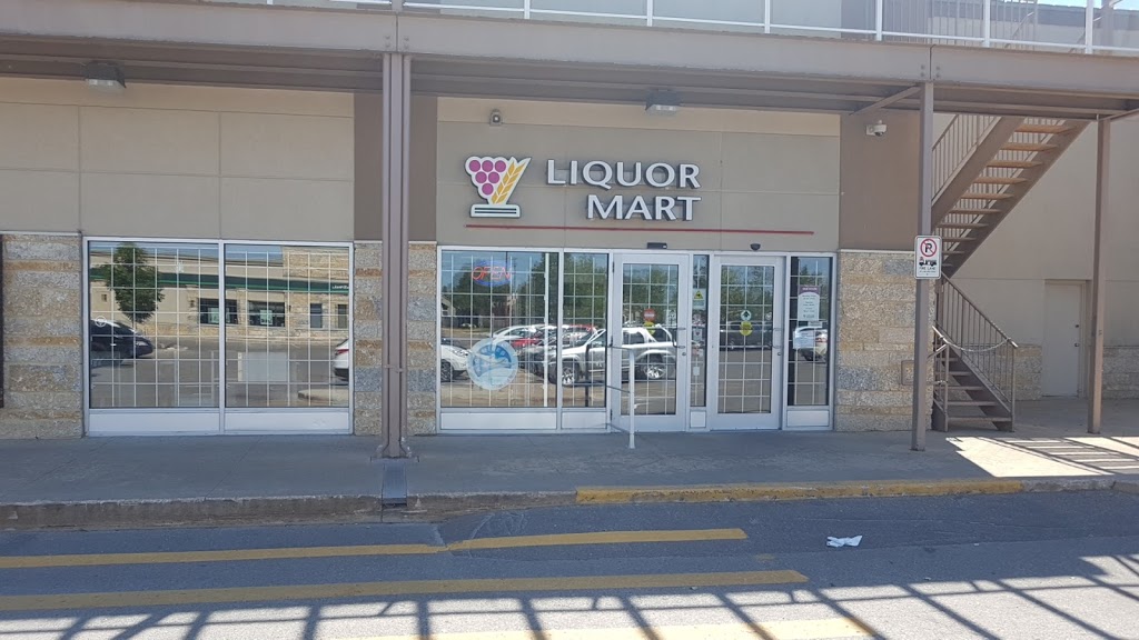 Park West Liquor Mart Express | 6640 Roblin Blvd #101, Winnipeg, MB R3R 2P9, Canada | Phone: (204) 987-4074