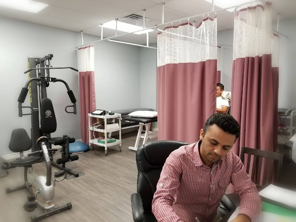 Newmarket Health and Wellness Center | 203 Eagle St, Newmarket, ON L3Y 1J8, Canada | Phone: (905) 967-0000