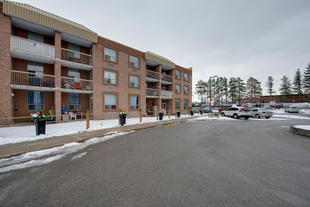 Keswick Gardens Senior Apts | 43 The Queensway N, Keswick, ON L4P 3T8, Canada | Phone: (905) 476-8941