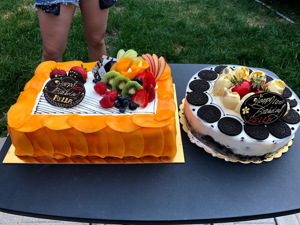 Patisserie Gateau | 3229 Hwy 7, Markham, ON L3R 3P3, Canada | Phone: (905) 474-3168