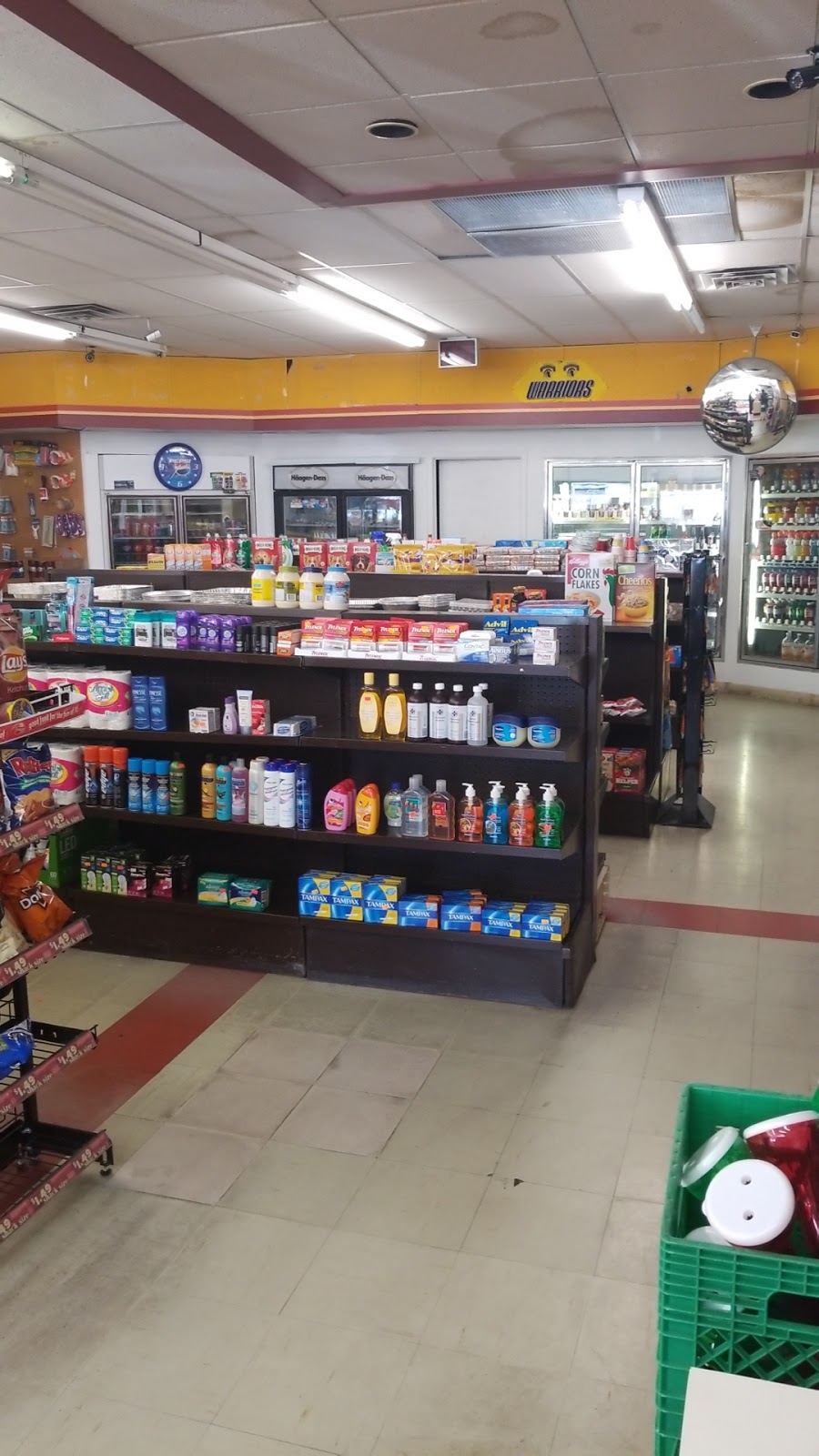 K. C. Convenience | 601 Doon Village Rd, Kitchener, ON N2P 1T6, Canada | Phone: (519) 895-8920