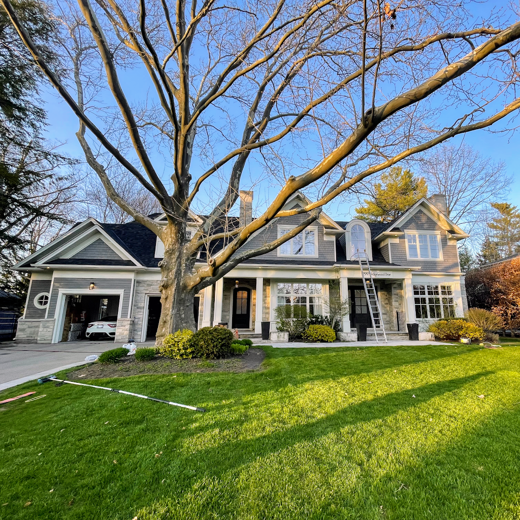 Sleek Windows and Eaves Cleaning | 74 Pleasant Valley Pl, Brampton, ON L6S 5S3, Canada | Phone: (647) 701-7027