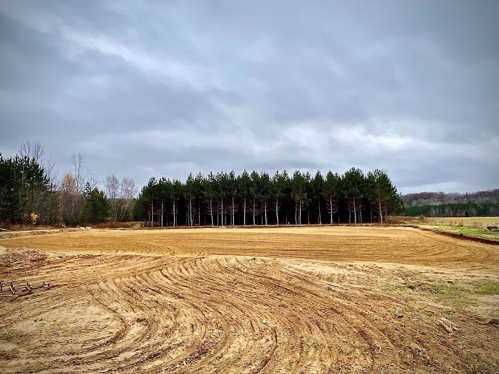 Ranch Équinoxe | 8 Rang Procule S, Notre-Dame-de-la-Paix, QC J0V 1P0, Canada | Phone: (514) 217-5187