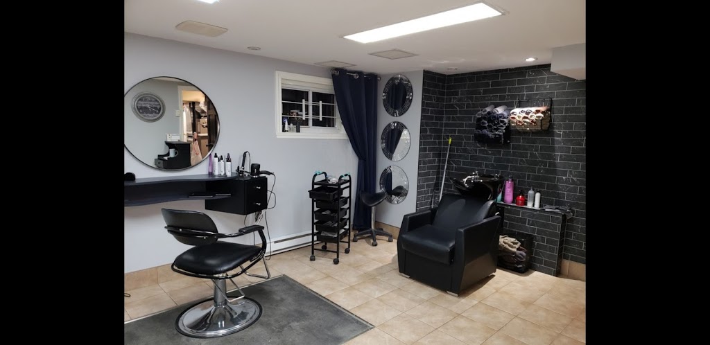 Salon de Coiffure Nova | 132 Rue Meunier E, Laval, QC H7G 1R6, Canada | Phone: (450) 967-0115