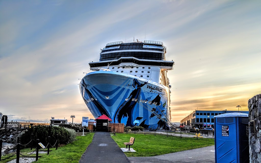 Victoria Cruise Terminal at The Breakwater District | 185 Dallas Rd, Victoria, BC V8V 1A1, Canada | Phone: (250) 383-8300