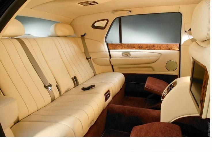 Airfleet Limousine | 32 Stoffel Dr, Etobicoke, ON M9W 1A8, Canada | Phone: (416) 447-5000