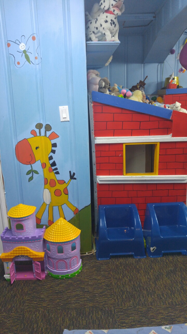 Melody Daycare | 529 Av. Carroll, LaSalle, QC H8P 2V5, Canada | Phone: (514) 365-3084