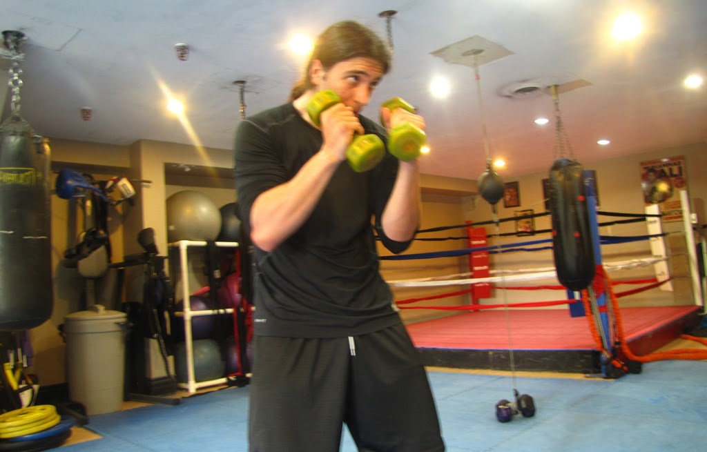 Golden Gloves Fitness Inc. | 207 Edgeley Blvd #14, Concord, ON L4K 4B5, Canada | Phone: (416) 569-9381