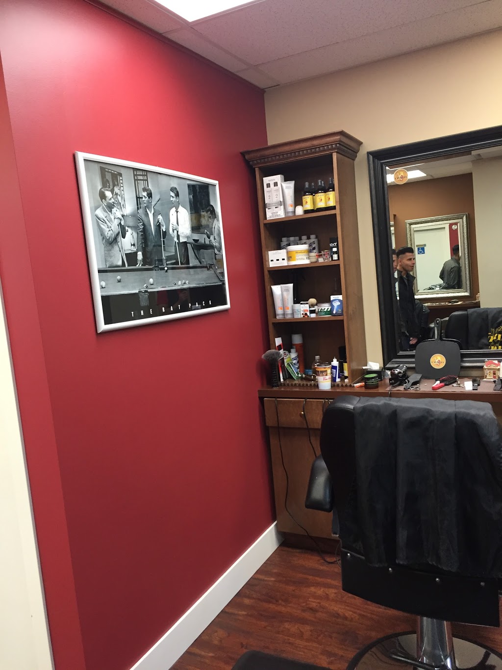 Cutting Edge Barber Shop | 10 Discovery Ridge Hill SW #808, Calgary, AB T3H 5X2, Canada | Phone: (403) 719-2887