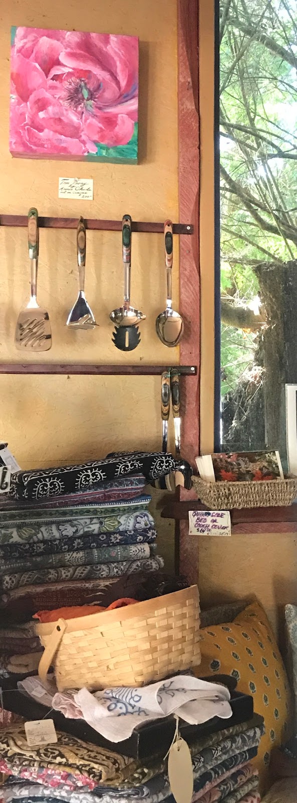 Ixchel Galiano Craft Shop | 61 Georgeson Bay Rd, Galiano Island, BC V0N 1P0, Canada | Phone: (250) 539-3038