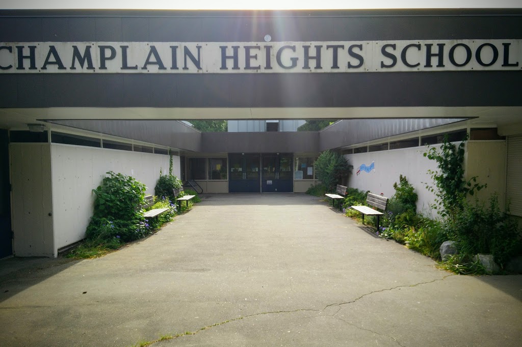 Champlain Heights Elementary School | 6955 Frontenac St, Vancouver, BC V5S 3T4, Canada | Phone: (604) 713-4760