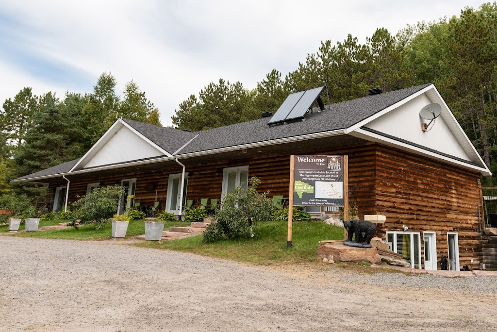 Algonquin Accommodations | 29614 ON-60, Whitney, ON K0J 2M0, Canada | Phone: (613) 637-1220