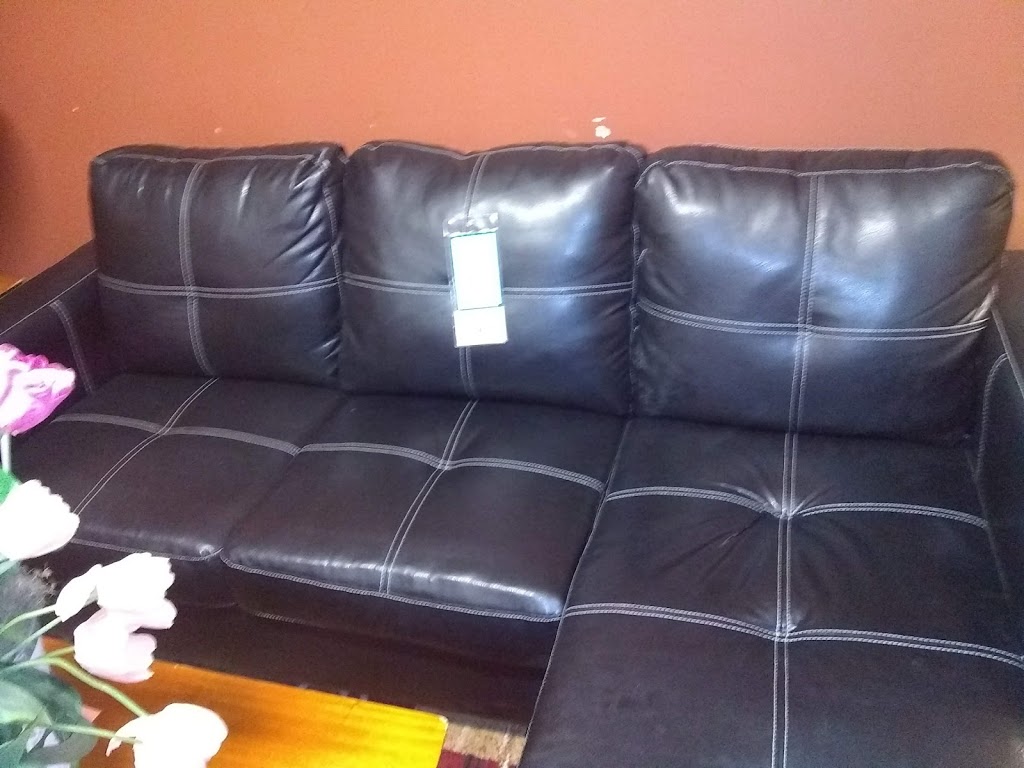 Mac Frugals Furniture | 244 King St, Welland, ON L3B 3J8, Canada | Phone: (905) 714-1600
