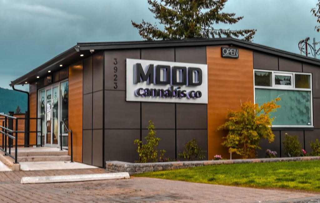 Mood Cannabis Co | 3923 Victoria Ave, Nanaimo, BC V9T 2A1, Canada | Phone: (250) 585-8933