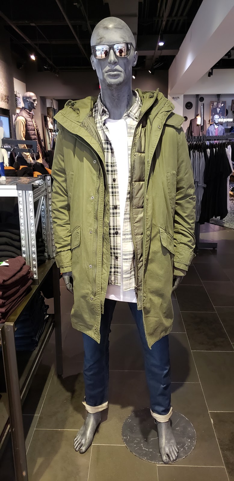 JACK & JONES | Bramalea Centre, 25 Peel Centre Dr, Brampton, ON L6T 3R5, Canada | Phone: (905) 789-1788