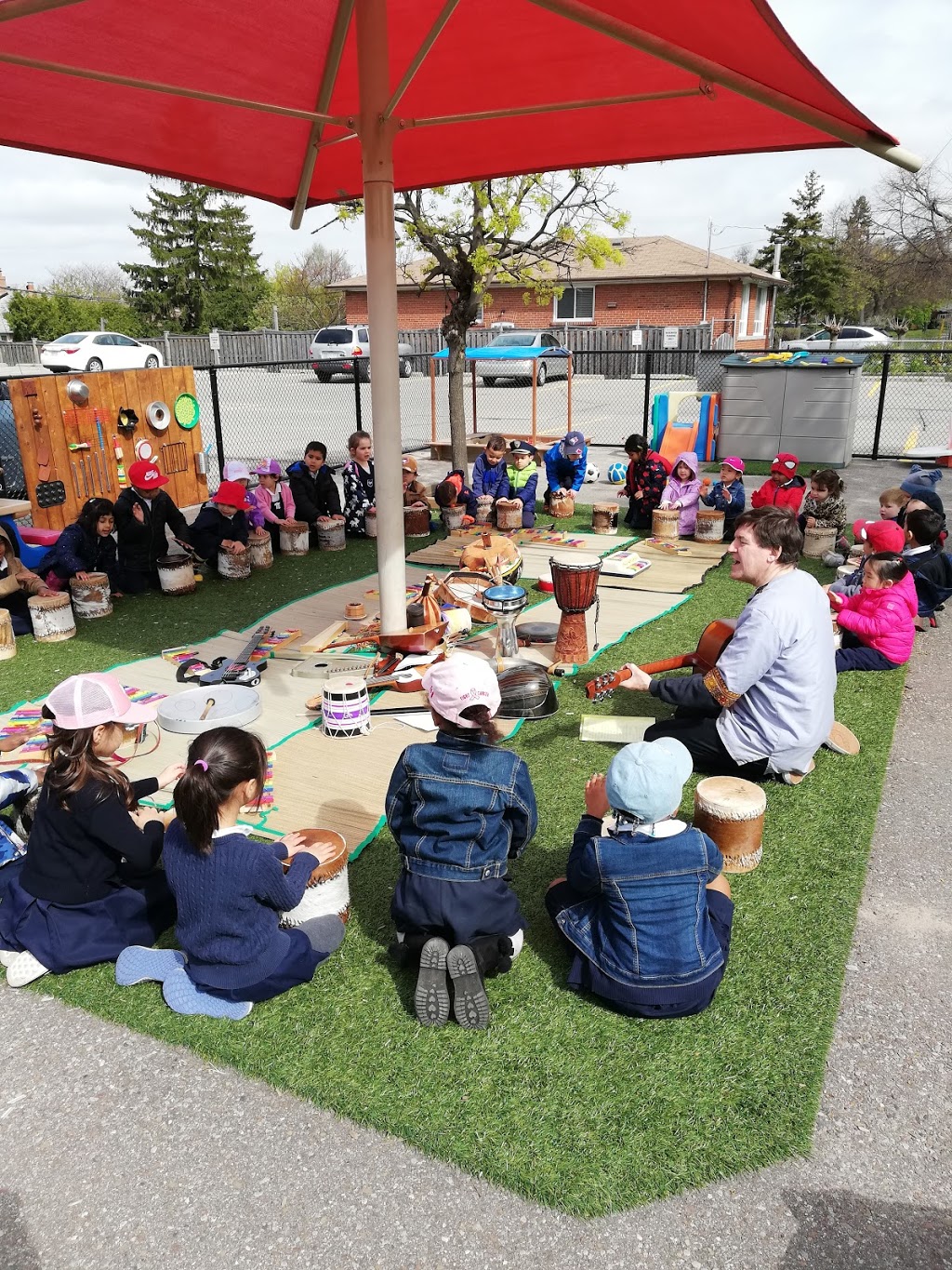 Tiny Treasure Montessori School And Day Care | 627 Burnhamthorpe Rd, Etobicoke, ON M9C 2Y9, Canada | Phone: (416) 622-6443