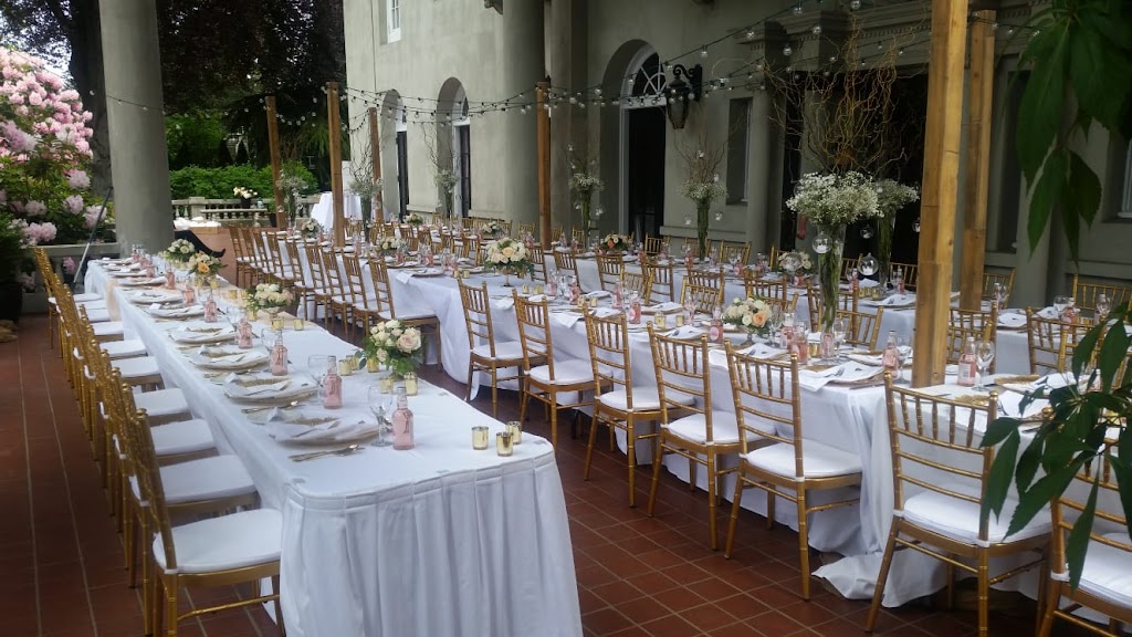 Vancouver Chiavari Chairs | 11691 Oldfield Ave, Richmond, BC V6X 1M3, Canada | Phone: (604) 317-0772