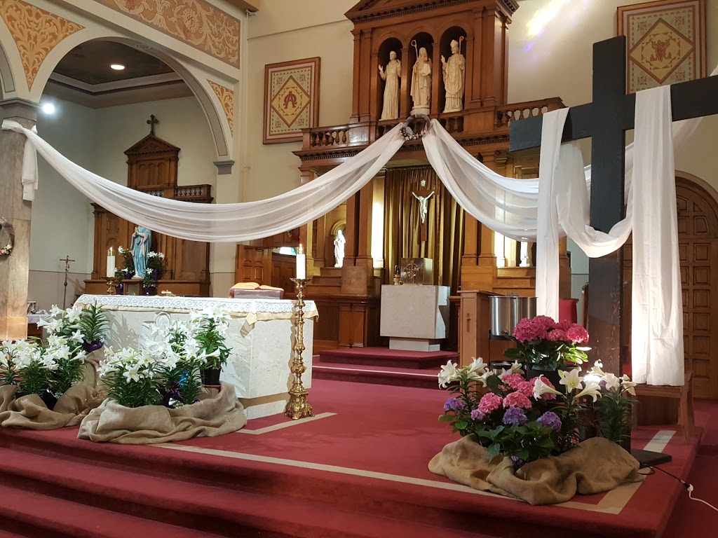 St. Clares Roman Catholic Church | 1118 St Clair Ave W, Toronto, ON M6E 3M6, Canada | Phone: (416) 654-7087