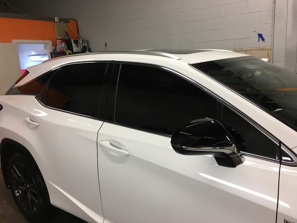 A+ Window Tinting Services | 3392 Wonderland Rd S Building #8 Unit#5, London, ON N6L 1J9, Canada | Phone: (226) 224-2622