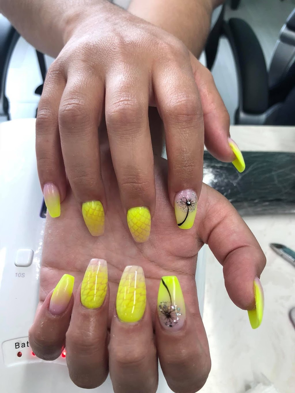 Binhs Nails Jagare Ridge | 14238 28 Ave SW, Edmonton, AB T6W 3Y9, Canada | Phone: (587) 524-2500