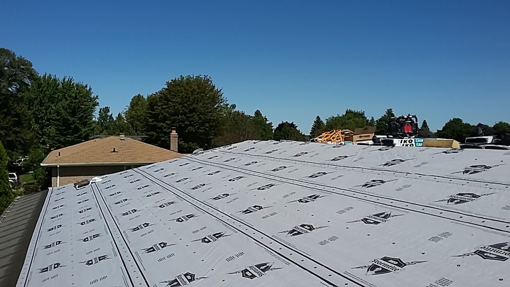 Peaks and Plateaus Roofing | 69 Fire Rte 104A, Bobcaygeon, ON K0M 1A0, Canada | Phone: (705) 768-5753