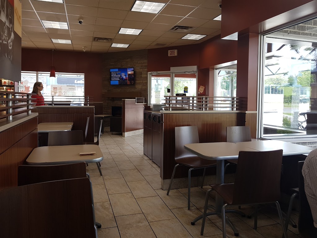 Tim Hortons | 190 Boulevard Armand-Frappier, Sainte-Julie, QC J3E 1Y2, Canada | Phone: (450) 922-6242