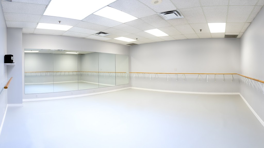 The School of Cadence Ballet | 19 Waterman Ave #4, East York, ON M4B 1Y2, Canada | Phone: (416) 260-1829