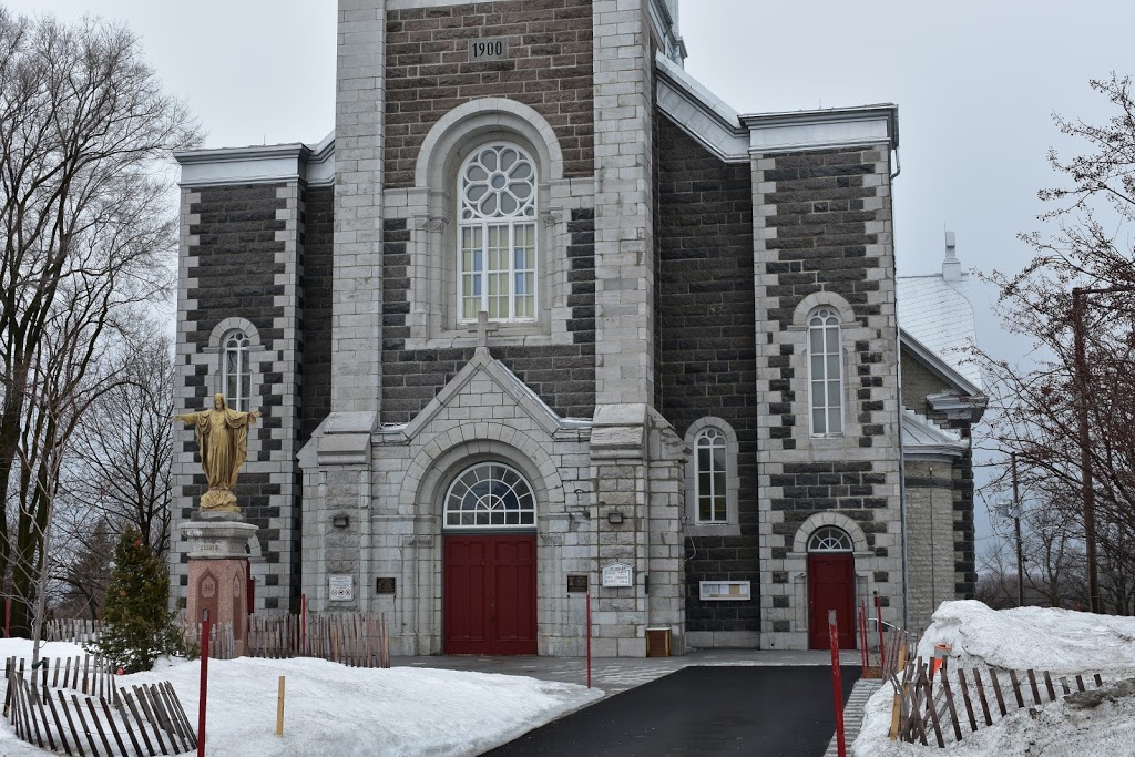 Église Saint-Jacques-le-Mineur-et Saint-Philippe de Noiseau | 369 Avenue de lÉglise, Saint-Vallier, QC G0R 4J0, Canada | Phone: (418) 884-3454