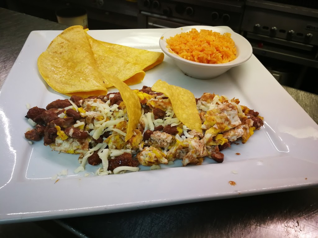 M. Burrito | 3211 Chemin de Chambly, Longueuil, QC J4L 1N3, Canada | Phone: (450) 999-0200