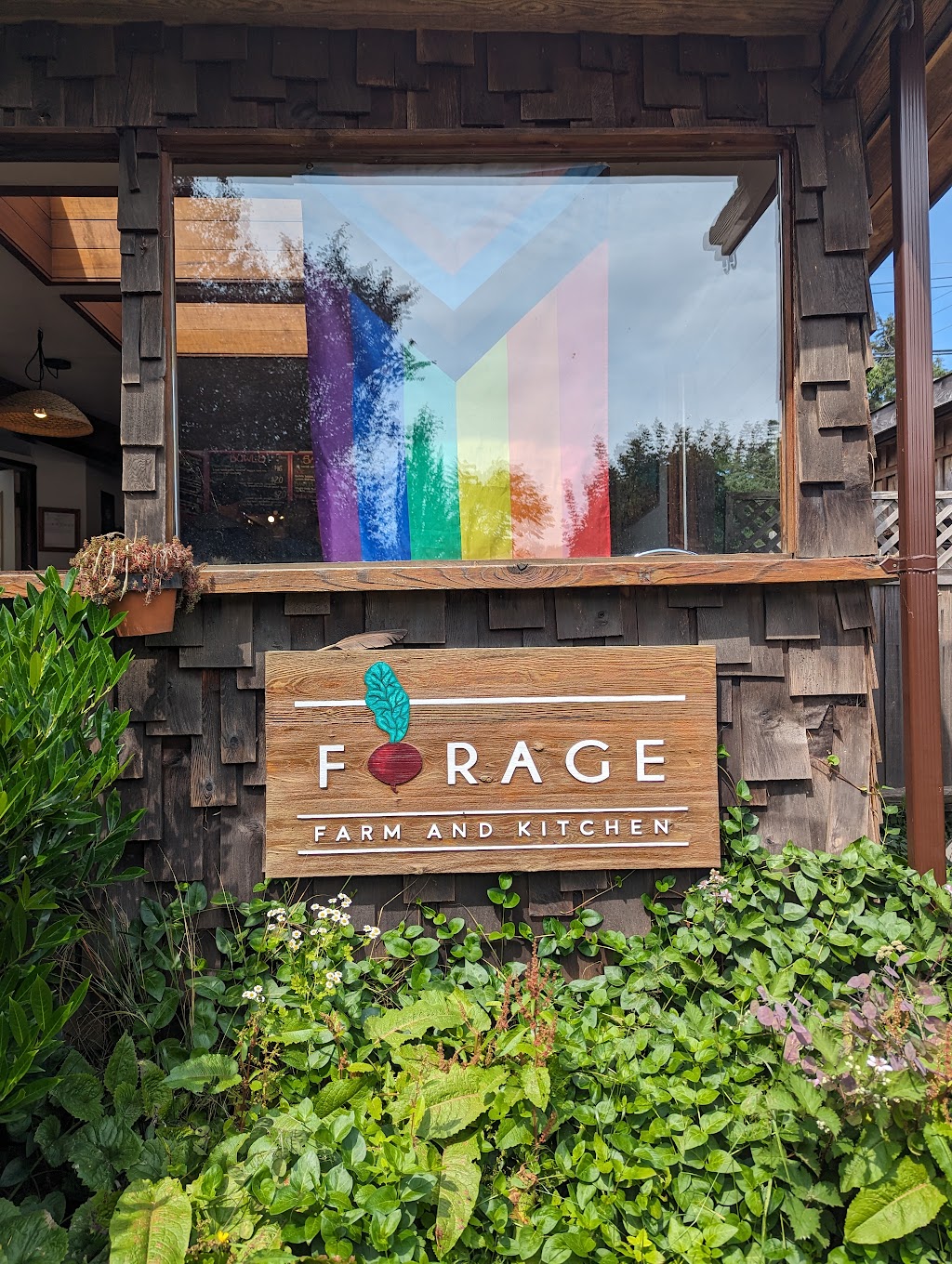 Forage Farm and Kitchen | 5875 Central Rd, Hornby Island, BC V0R 1Z0, Canada | Phone: (250) 335-1487