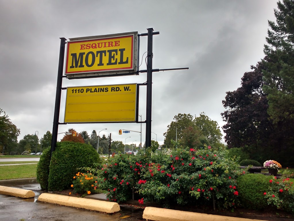 Esquire Motel | 1110 Plains Rd W, Burlington, ON L7T 1H3, Canada | Phone: (905) 529-3915