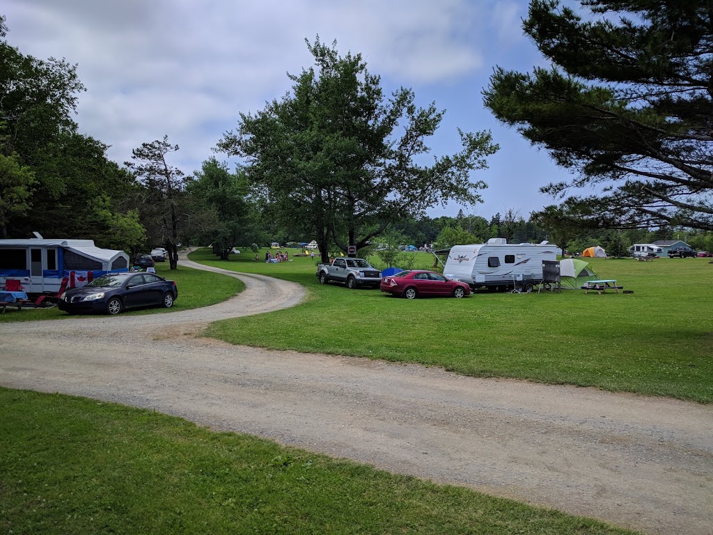 Look Off Family Camping Park | 3369 NS-358, Canning, NS B0P 1H0, Canada | Phone: (902) 582-3022