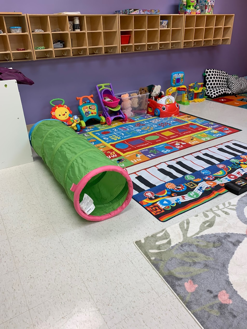 Kiddie Company Daycare Centre | 1235 91 St SW, Edmonton, AB T6X 1E9, Canada | Phone: (587) 400-4446