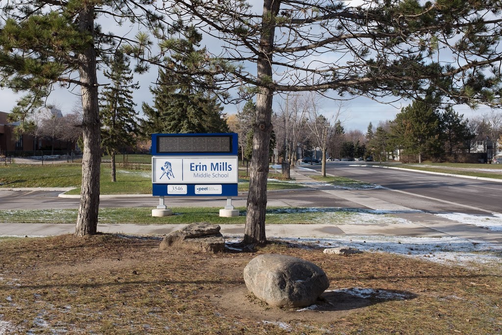 Erin Mills Middle School | 3546 S Common Ct, Mississauga, ON L5L 2B1, Canada | Phone: (905) 820-9777