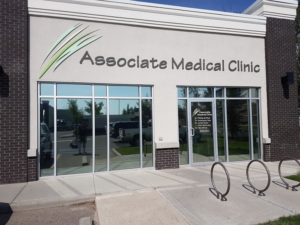 Associate Medical Clinic - Airdrie | 836 1 Ave NW #201, Airdrie, AB T4B 0V2, Canada | Phone: (403) 948-6422